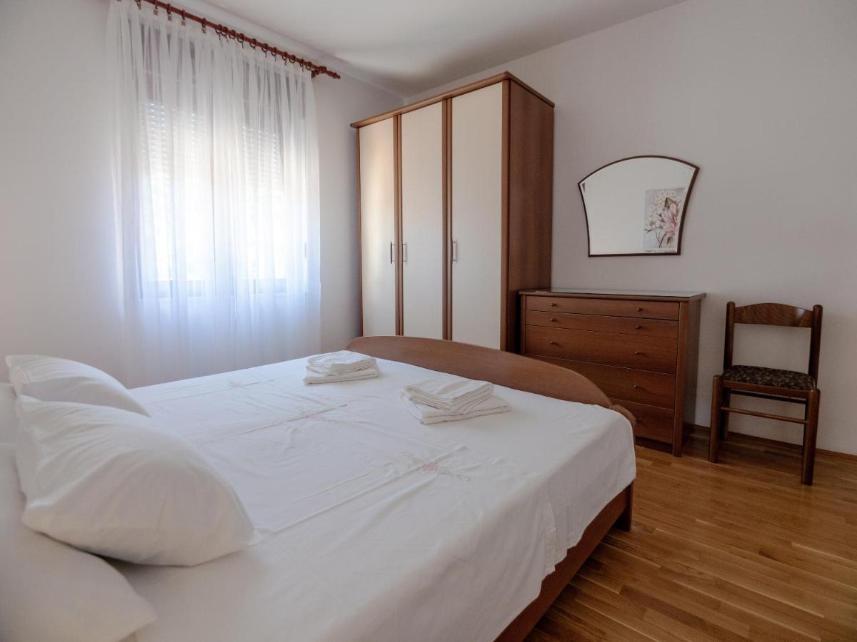 Apartments Dokovic Barbat na Rabu المظهر الخارجي الصورة