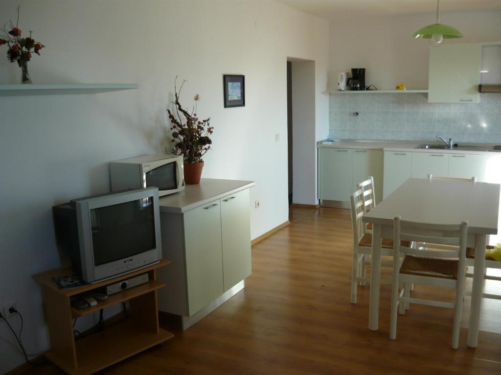 Apartments Dokovic Barbat na Rabu الغرفة الصورة